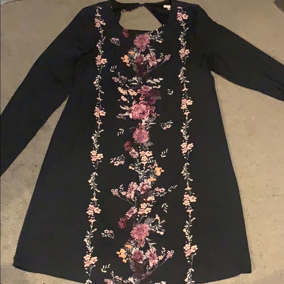 Shift Dress - Picture 1 of 3